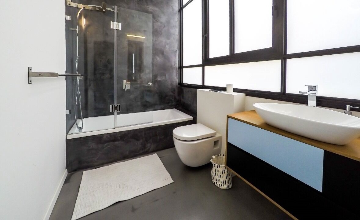 Photo of Bathroom in Tel Aviv