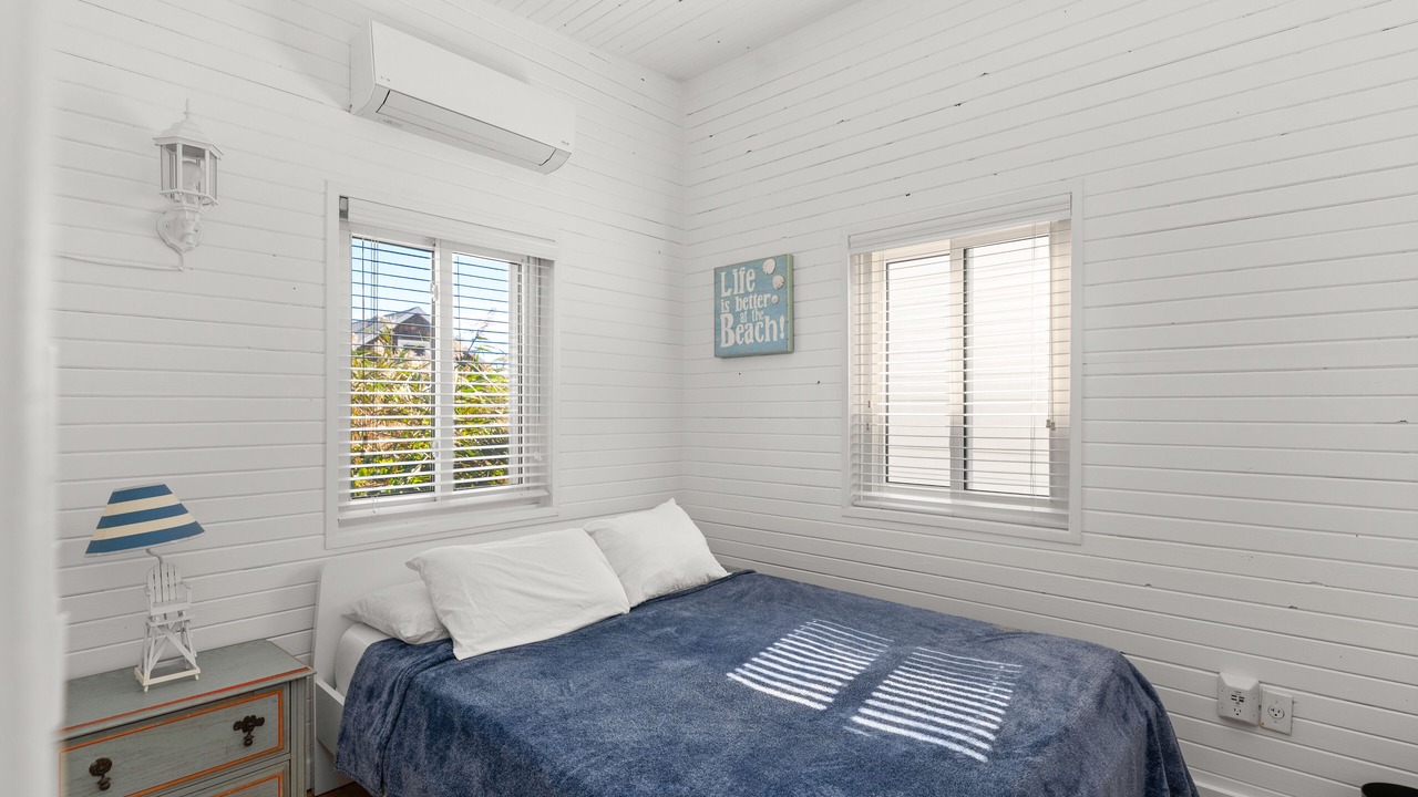 Photo of Bedroom in Ocean Bay Park