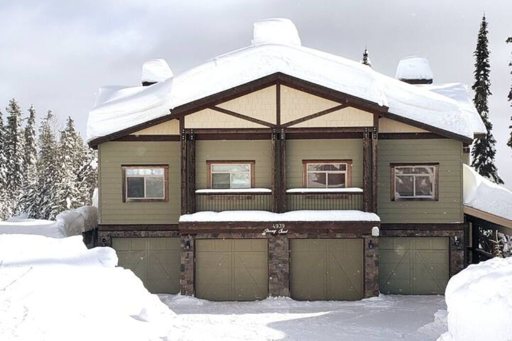Photo of Outdoor in Snow Pine Estates