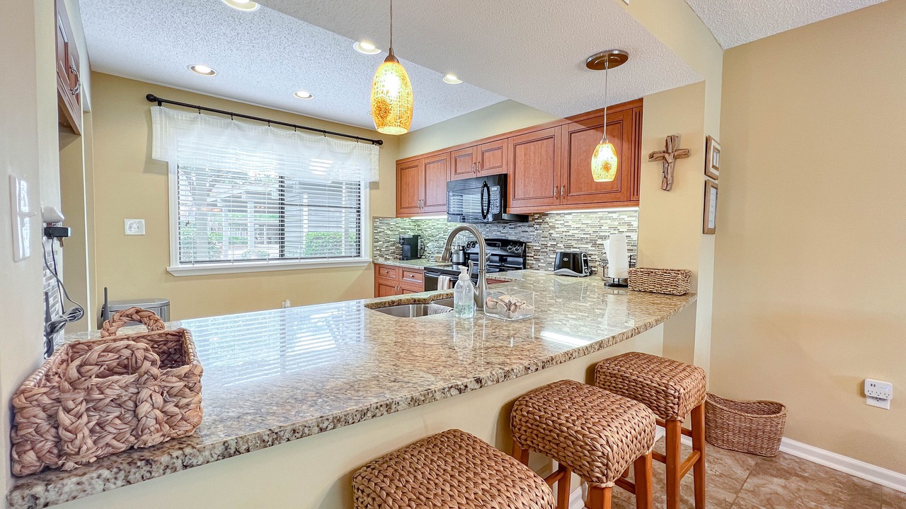 Photo of Kitchen in Arcadian Shores