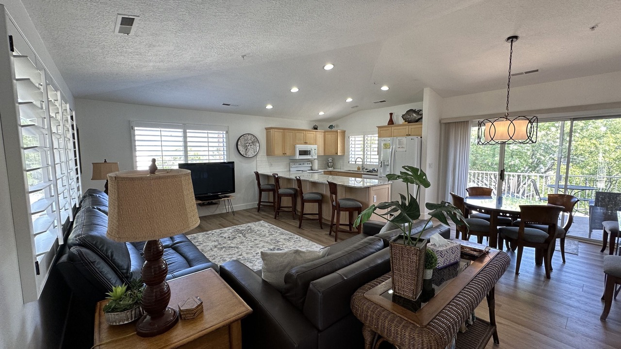 Photo of Livingroom in St. George