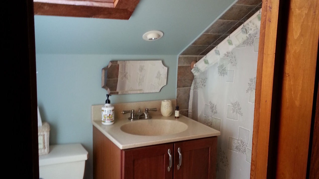 Photo of Bathroom in Town of New Baltimore