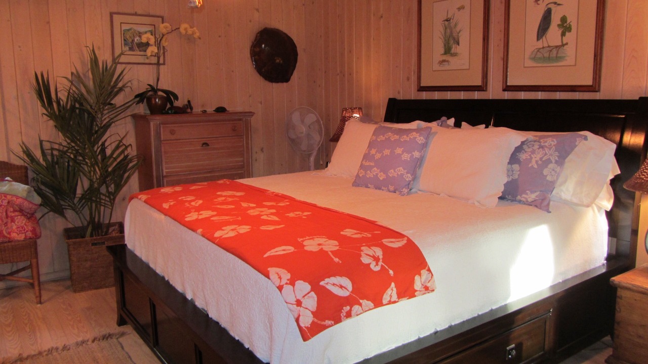 Photo of Bathroom in Lubbers Quarters Cay