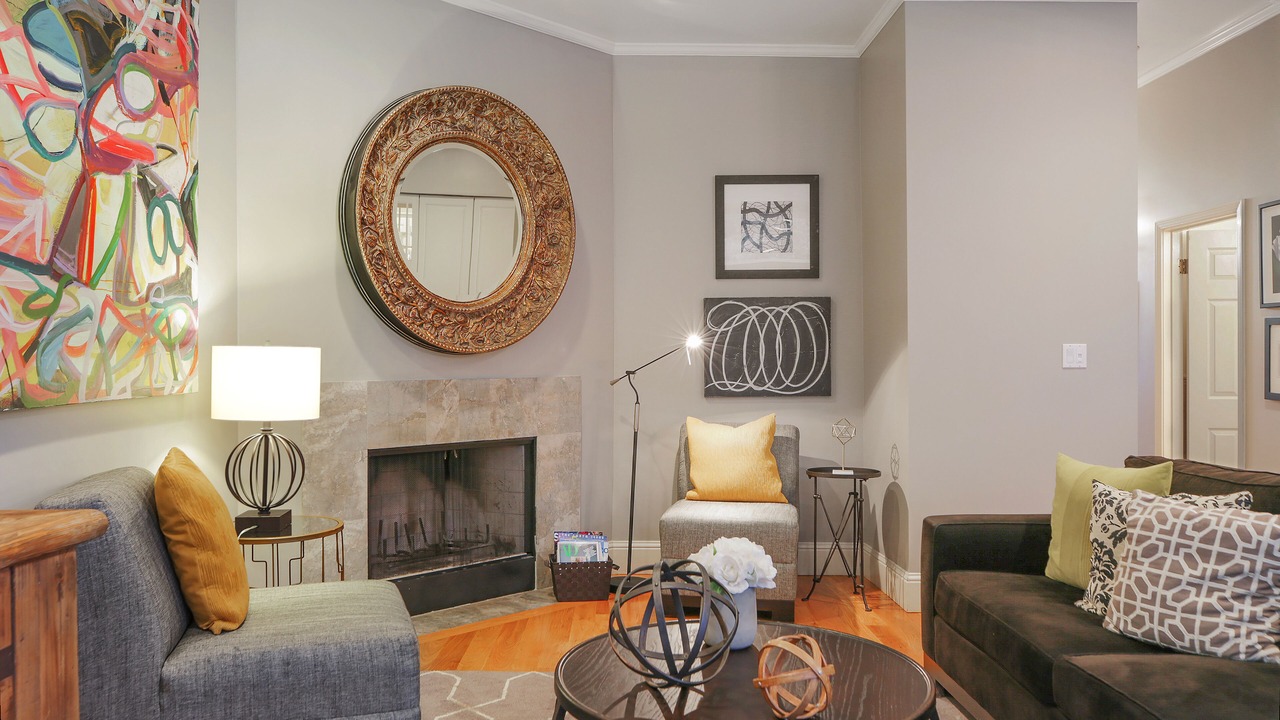 Photo of Livingroom in Eureka Valley