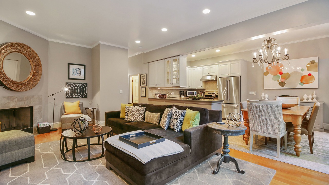 Photo of Bedroom in Eureka Valley
