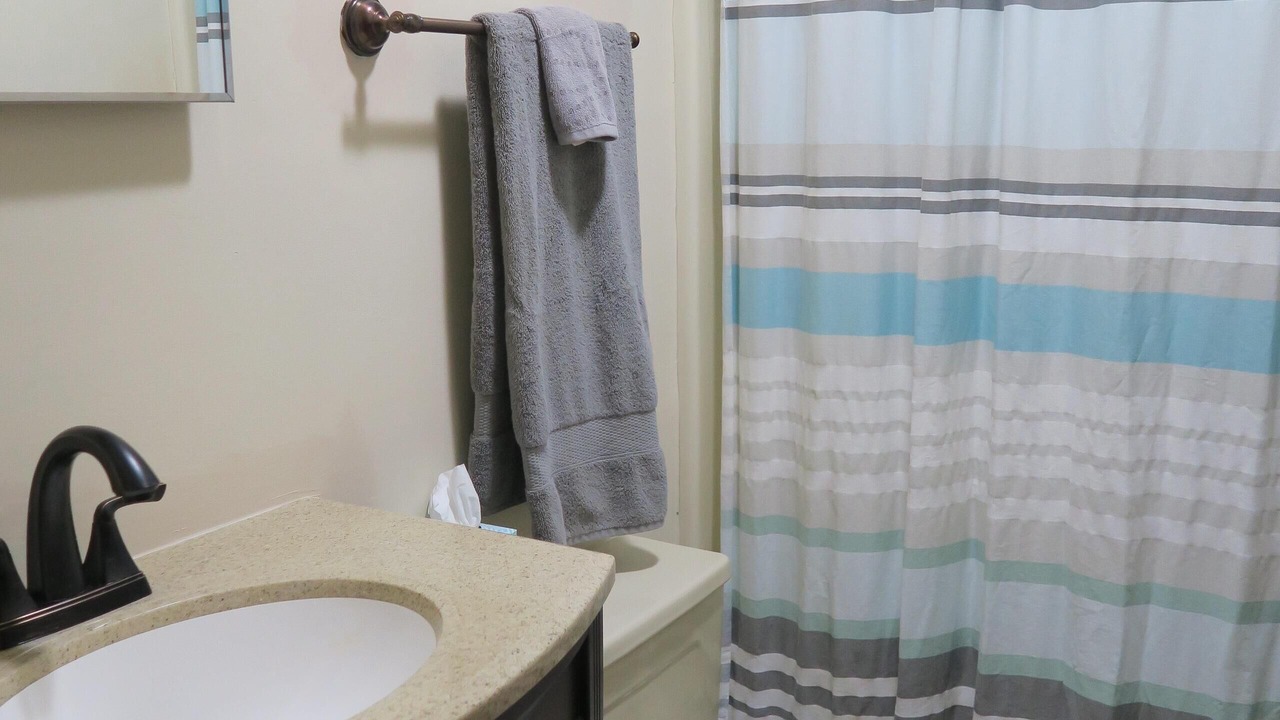 Photo of Bathroom in Clifftops