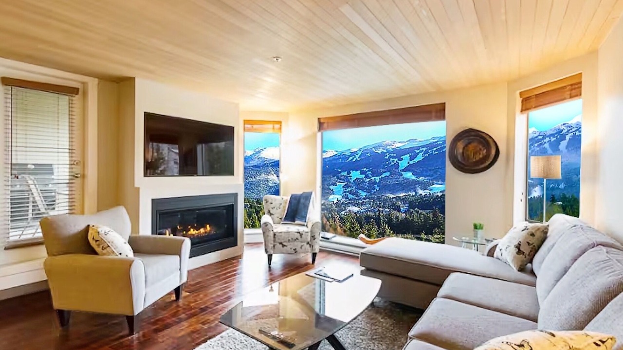 Photo of Livingroom in Blueberry Hill