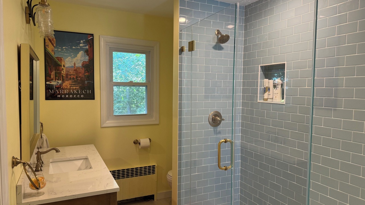 Photo of Bathroom in Silver Beach