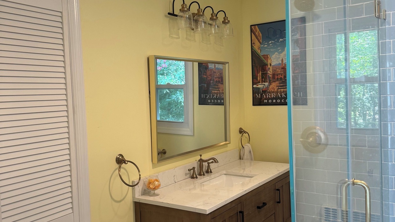 Photo of Bathroom in Silver Beach