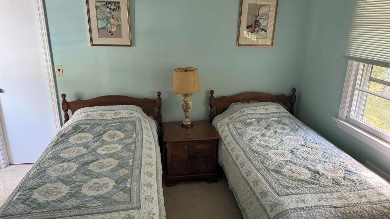 Photo of Bedroom in Silver Beach