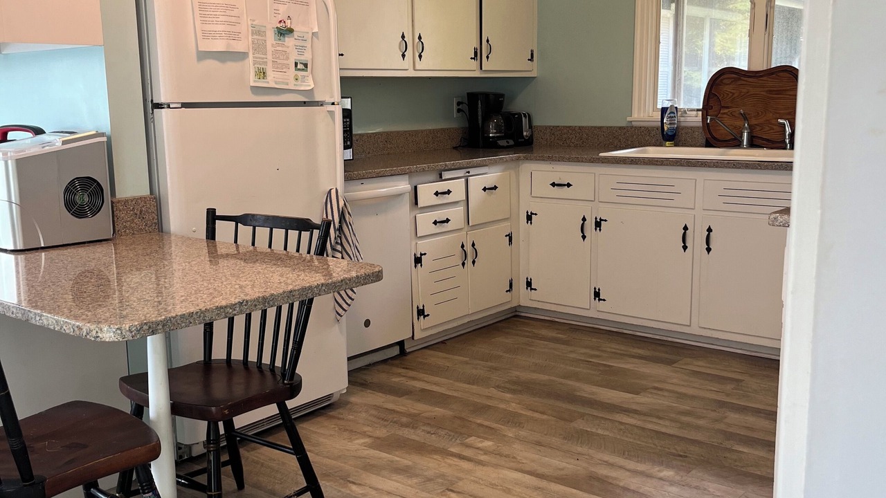 Photo of Kitchen in Silver Beach