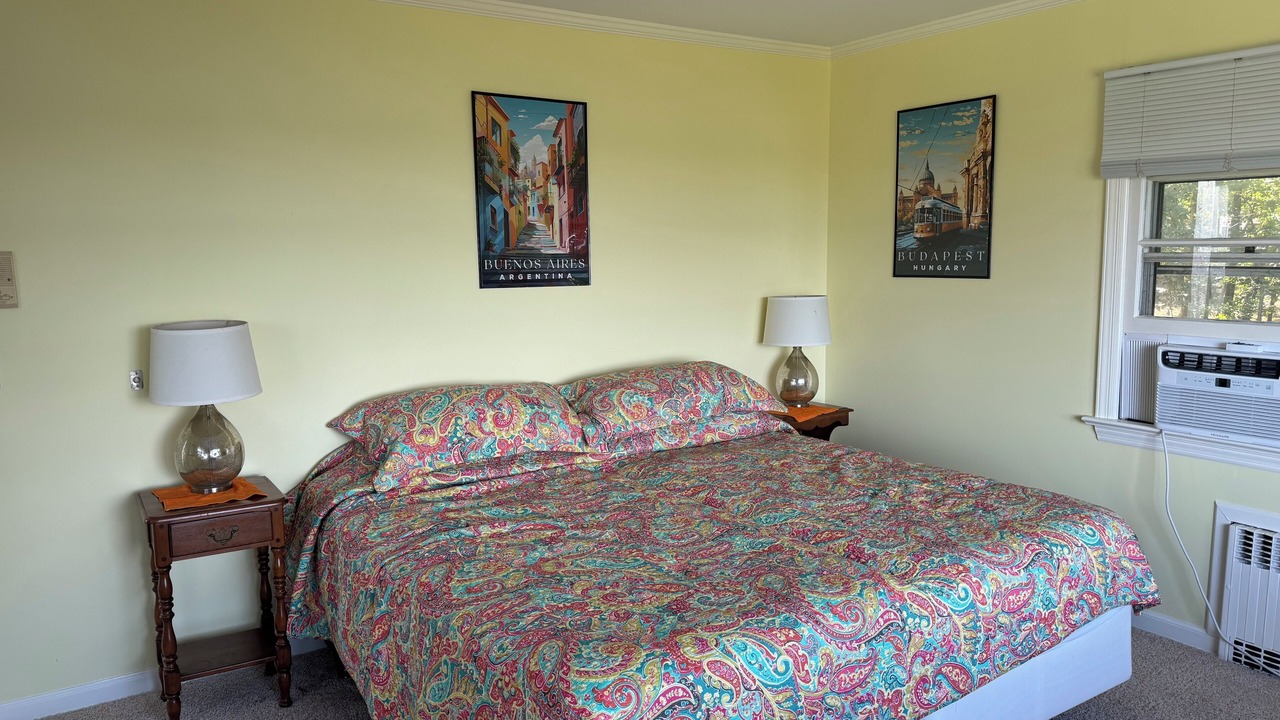 Photo of Bedroom in Silver Beach
