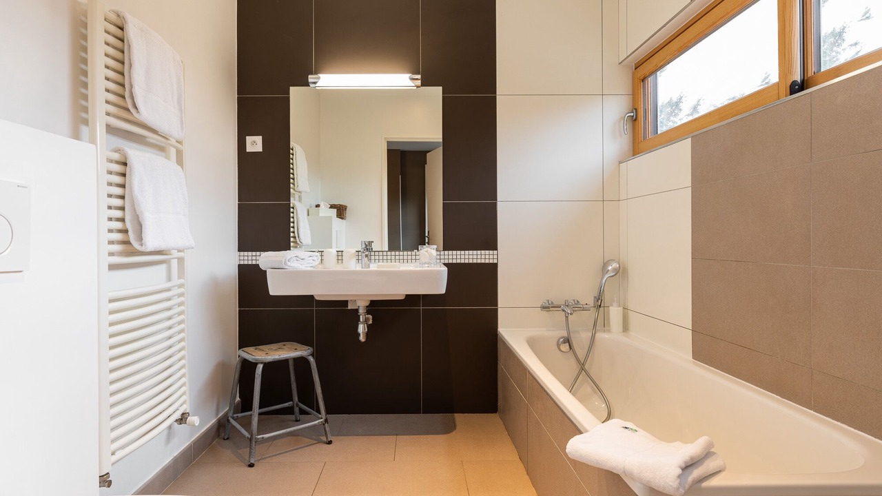 Photo of Bathroom in Limonest
