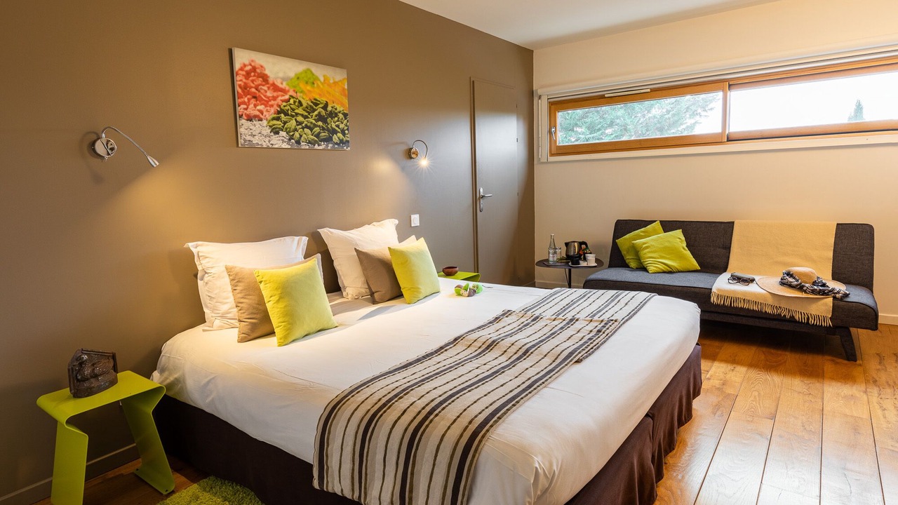 Photo of Bedroom in Limonest