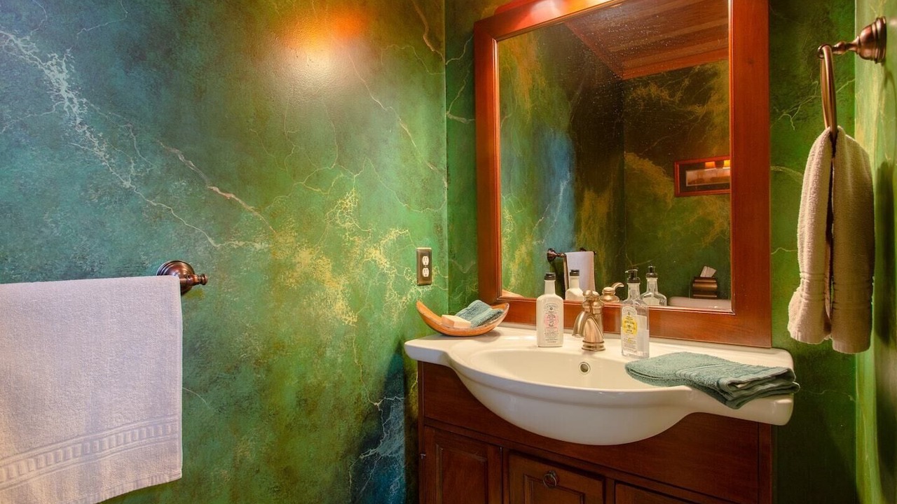 Photo of Bathroom in Bryant Pattengill West