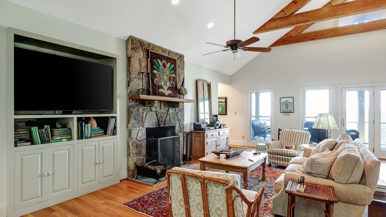 Photo of Livingroom in Clifftops