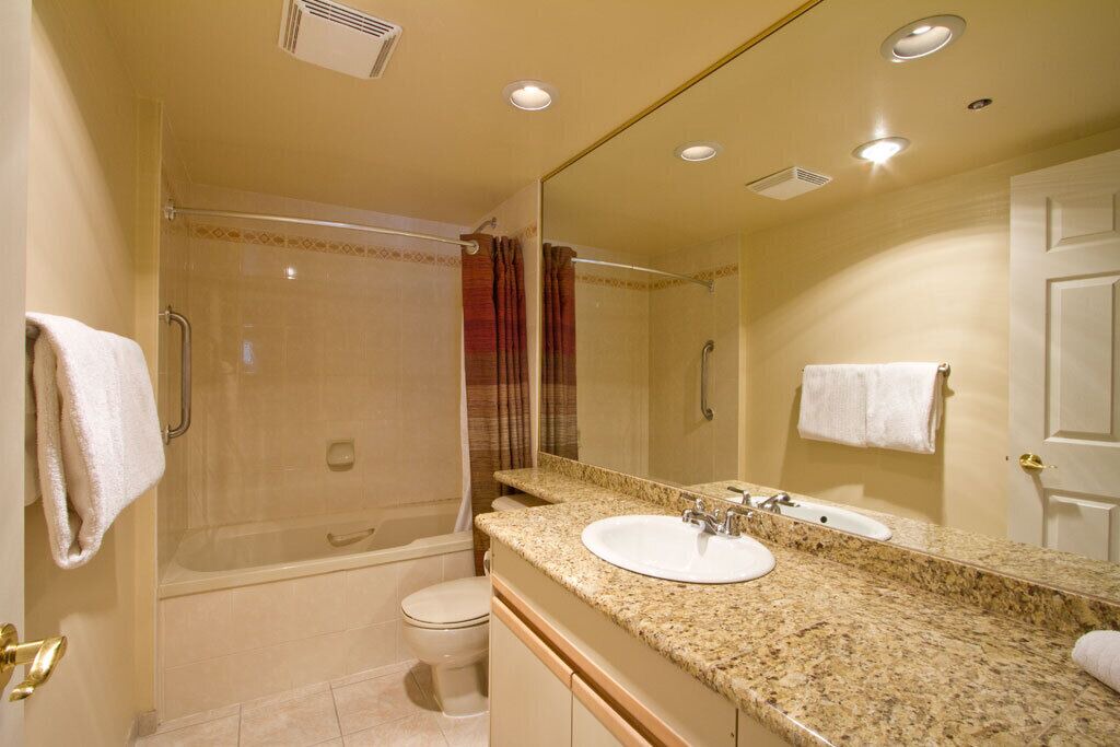 Photo of Bathroom in Blueberry Hill