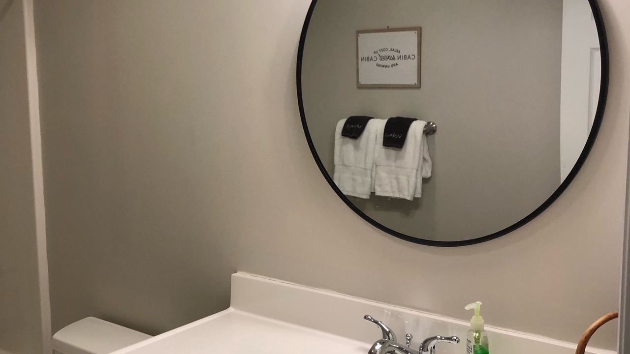 Photo of Bathroom in Seven Devils