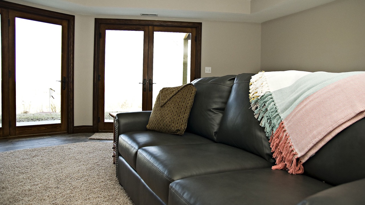 Photo of Livingroom in The Galena Territory