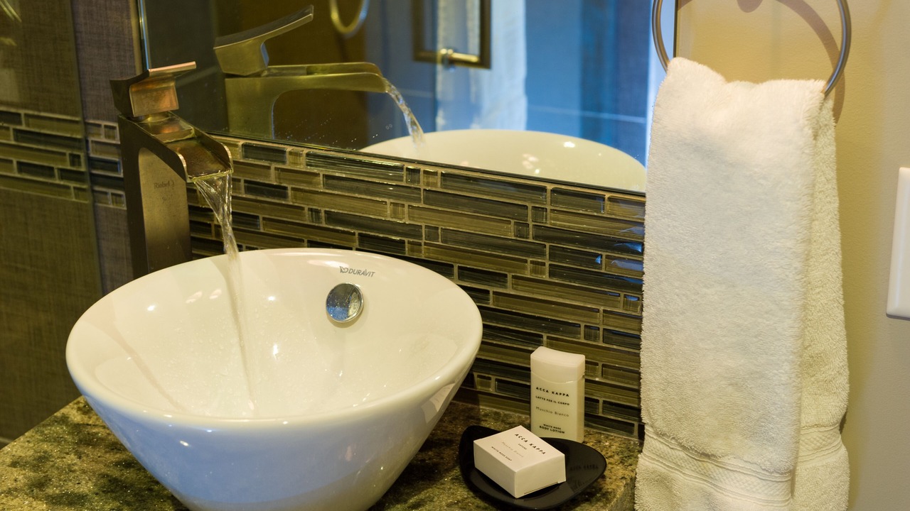 Photo of Bathroom in Upper Village