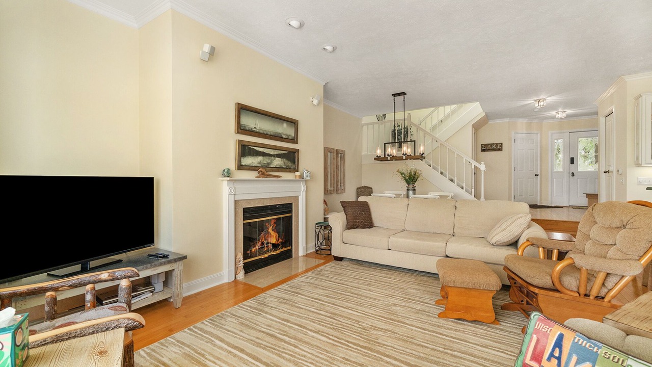 Photo of Livingroom in Manistee