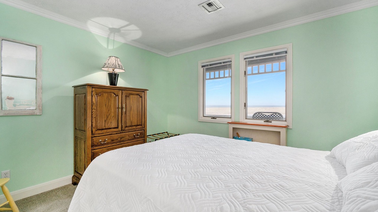 Photo of Bedroom in Manistee