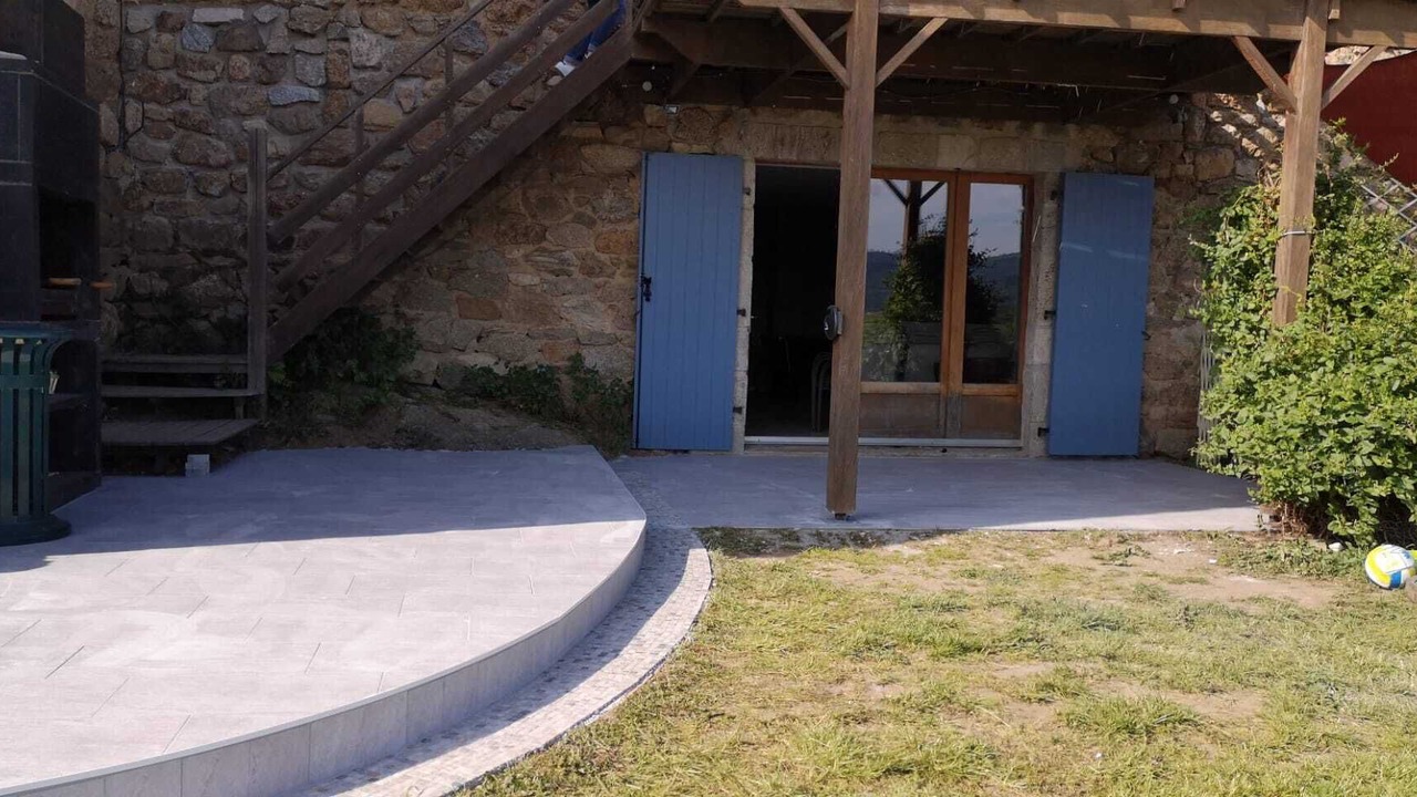 Photo of Outdoor in Colombier-le-Vieux
