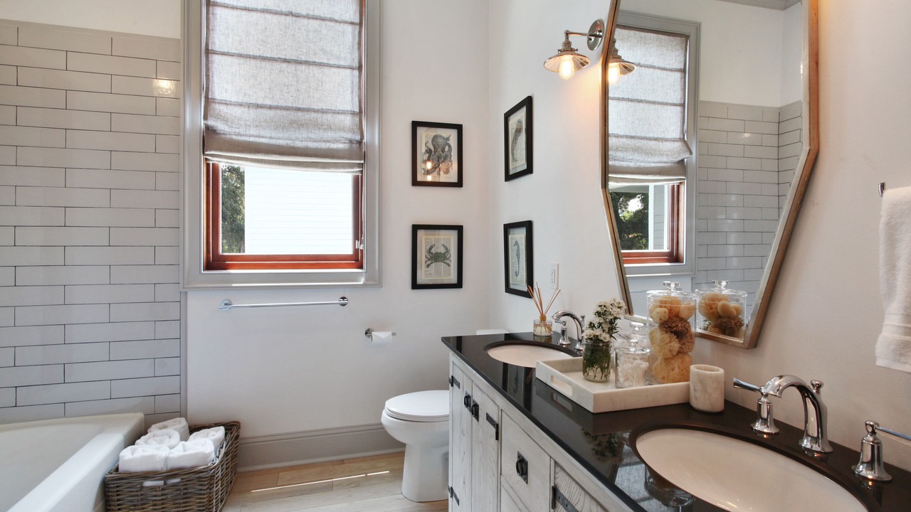 Photo of Bathroom in Faubourg Marigny