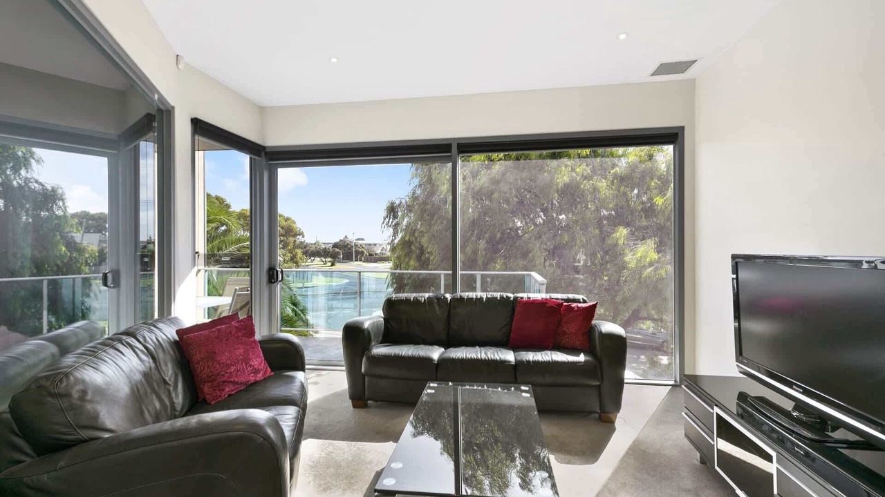 Photo of Livingroom in Torquay