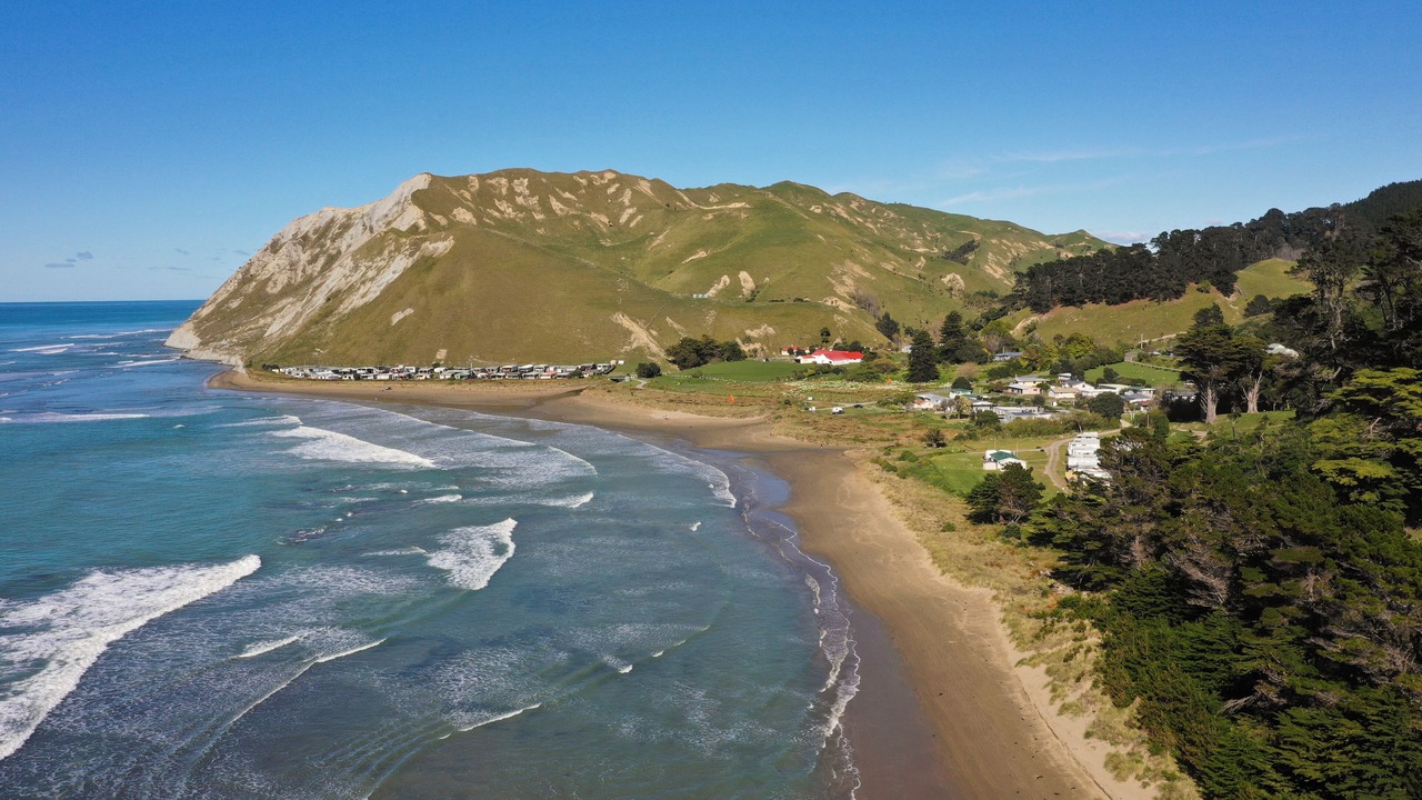 Photo of Others in Aramoana