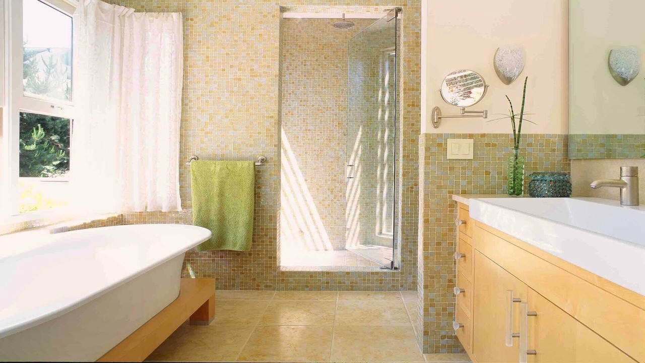 Photo of Bathroom in Dolores Heights