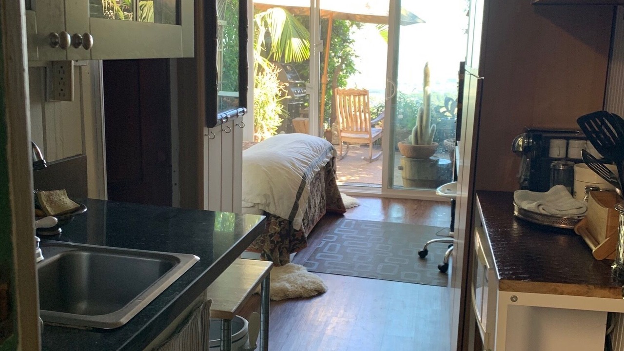 Photo of Others in Hollywood Hills