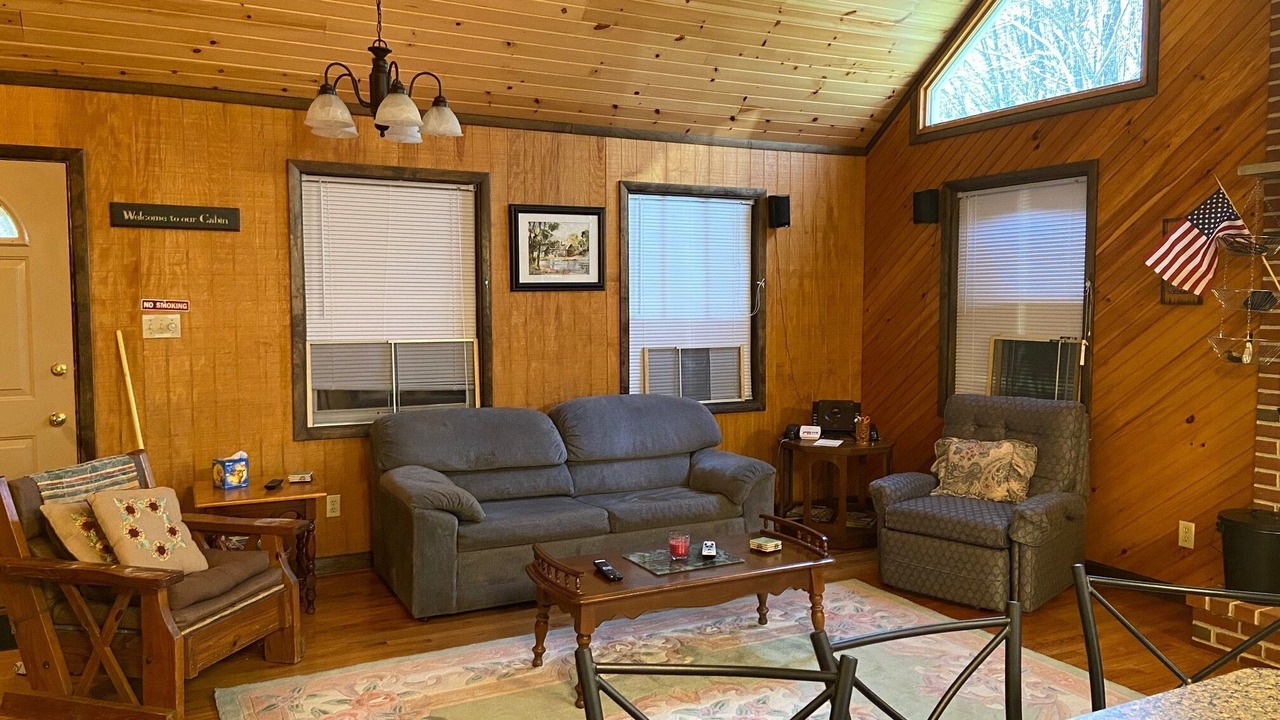 Photo of Livingroom in North Bend