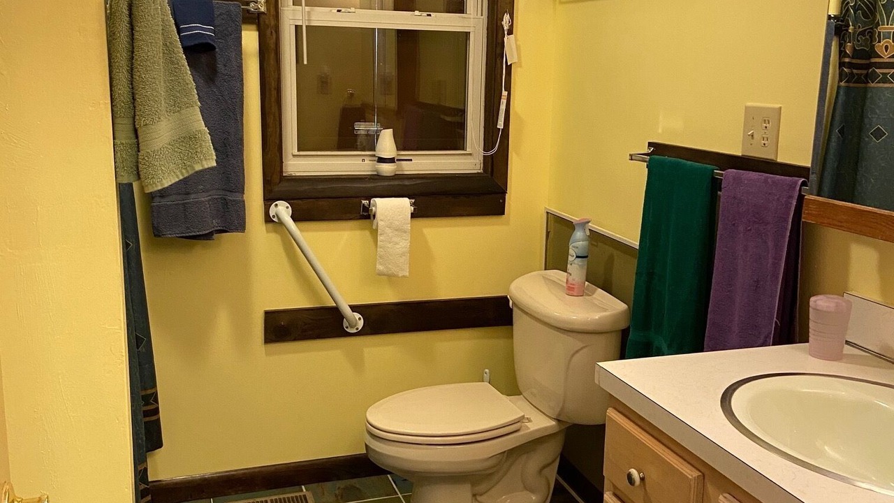 Photo of Bathroom in North Bend