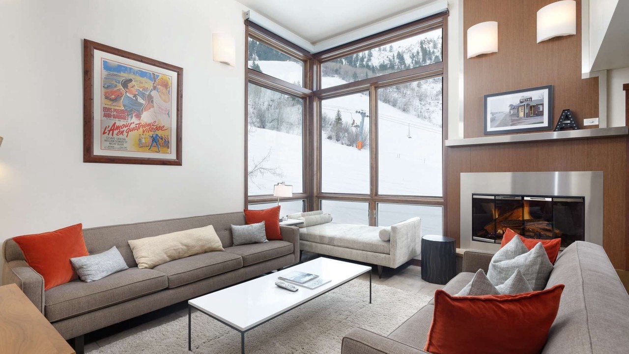 Photo of Livingroom in Aspen