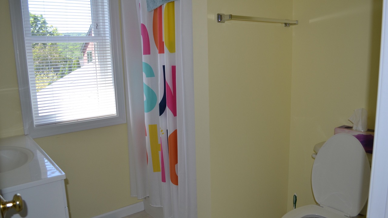 Photo of Bedroom in Middlefield