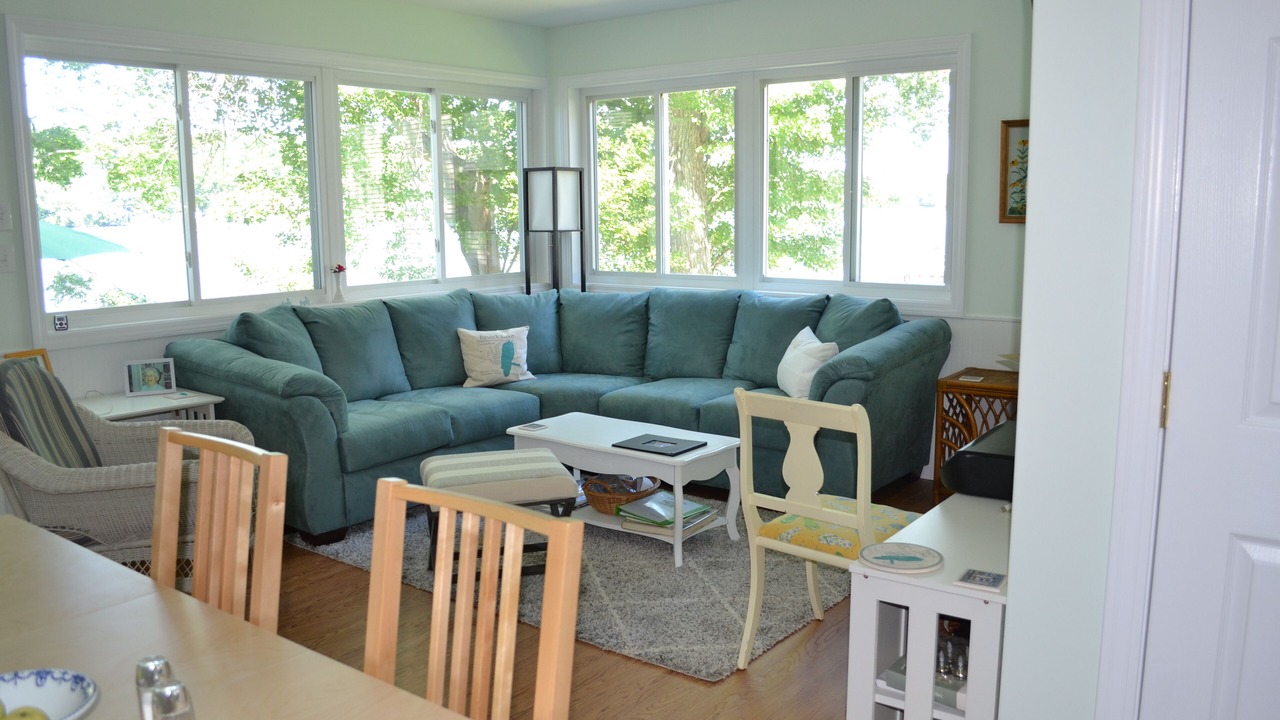 Photo of Livingroom in Middlefield