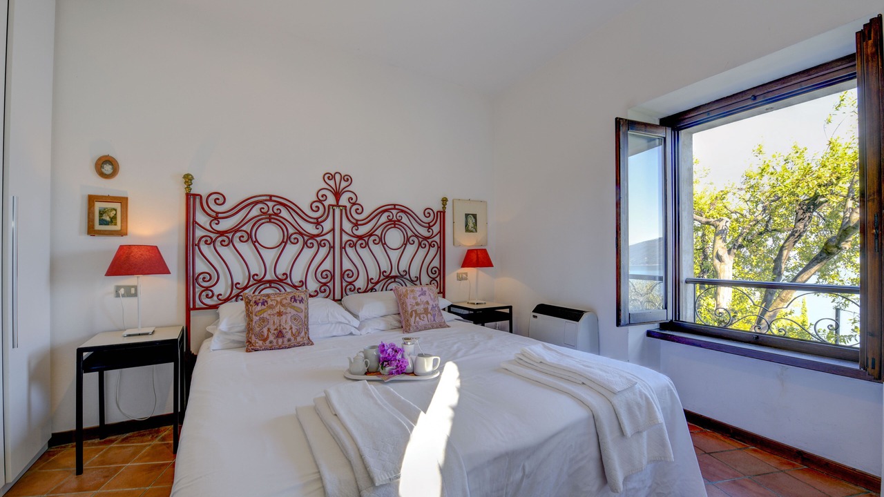 Photo of Bedroom in Gargnano