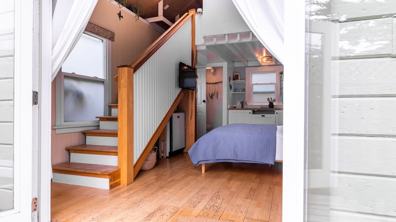 Photo of Bedroom in Half Moon Bay