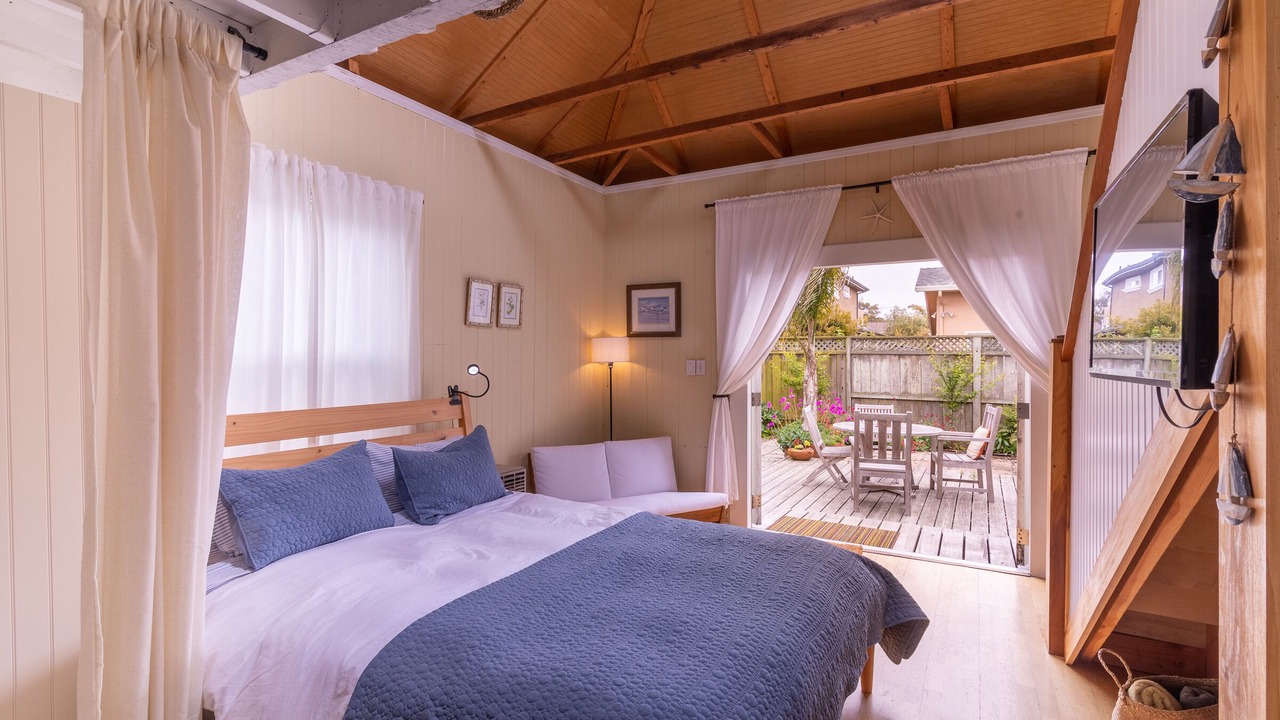 Photo of Bedroom in Half Moon Bay
