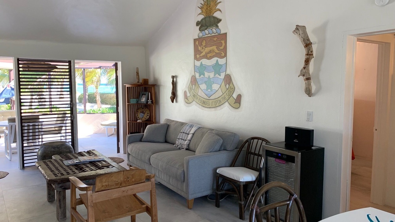 Photo of Livingroom in Rum Point