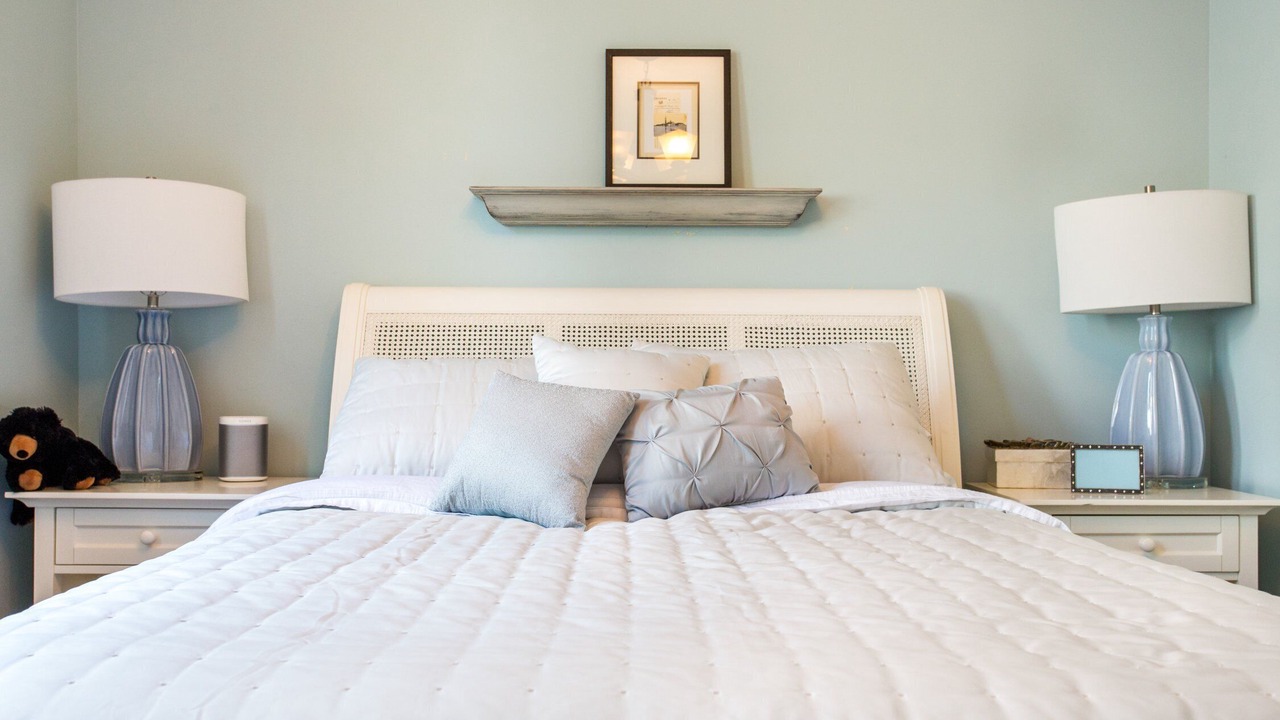 Photo of Bedroom in Lakeview