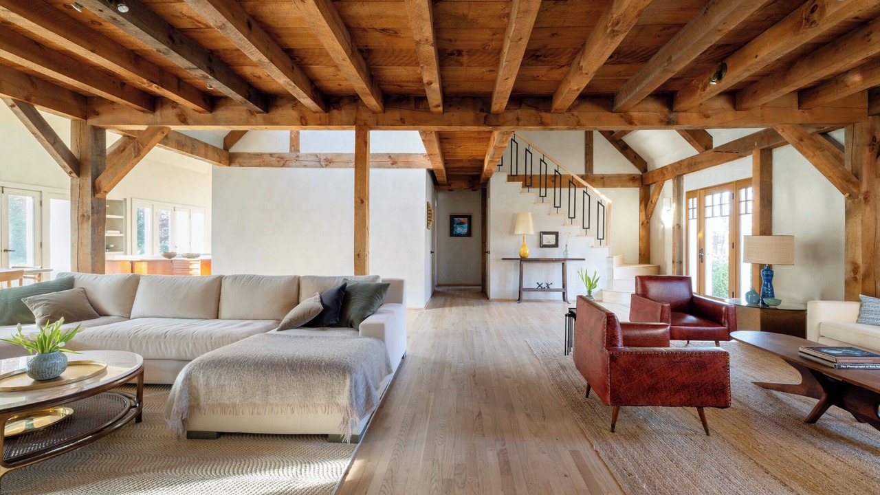 Photo of Livingroom in East Hampton
