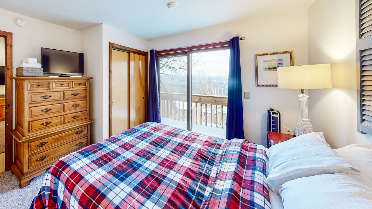 Photo of Bedroom in Warren