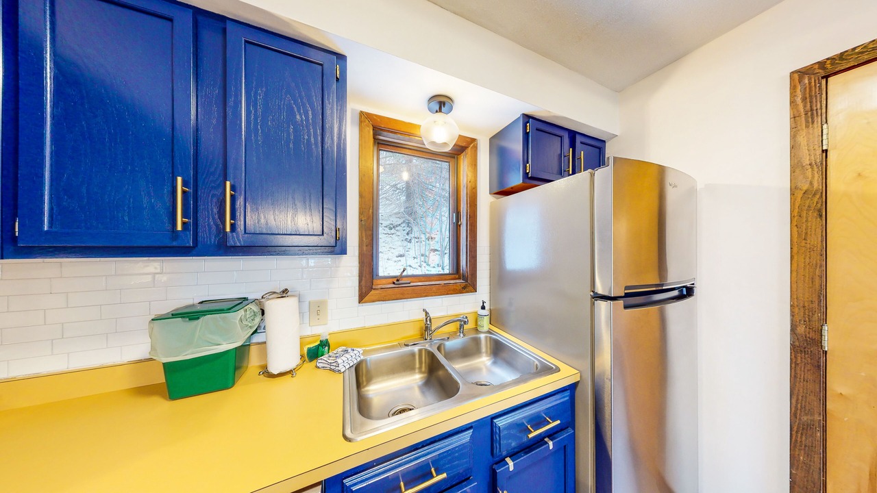 Photo of Kitchen in Warren