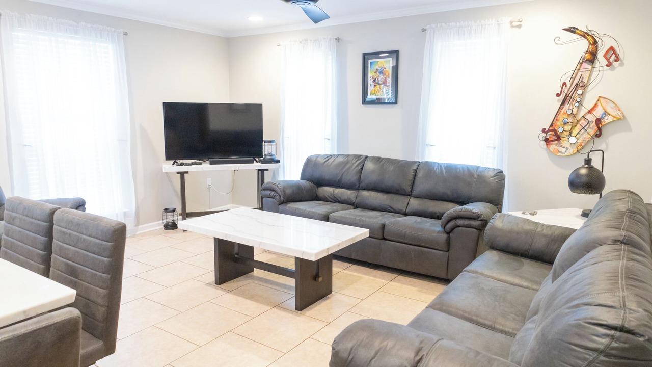 Photo of Livingroom in Oscar
