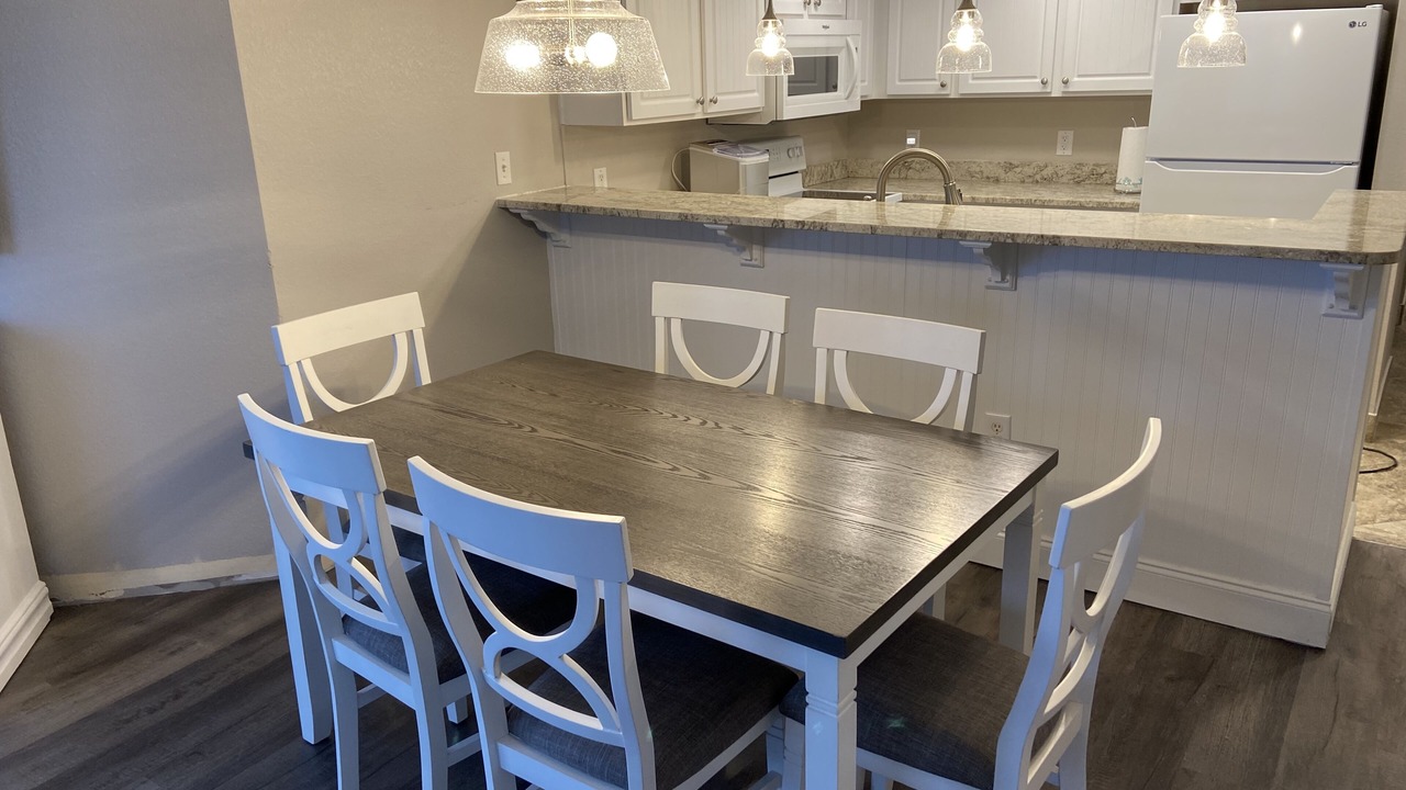 Photo of Bedroom in Arcadian Shores