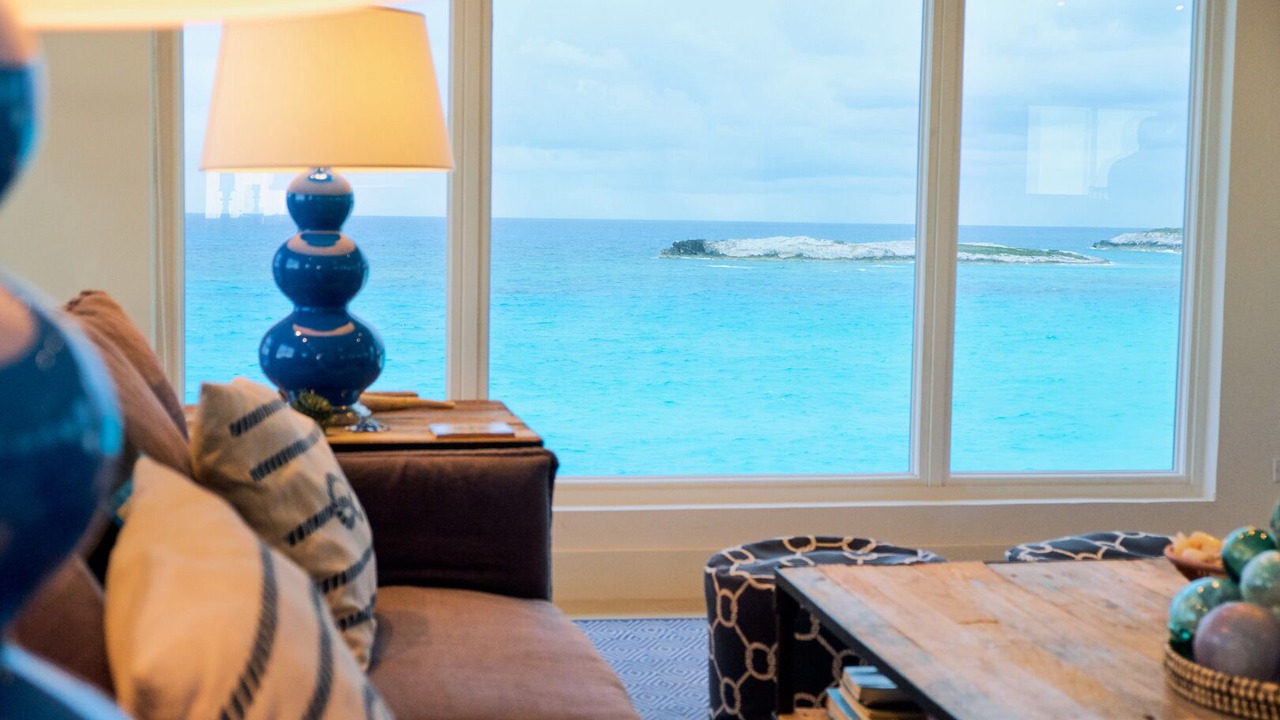 Photo of Bedroom in Staniel Cay