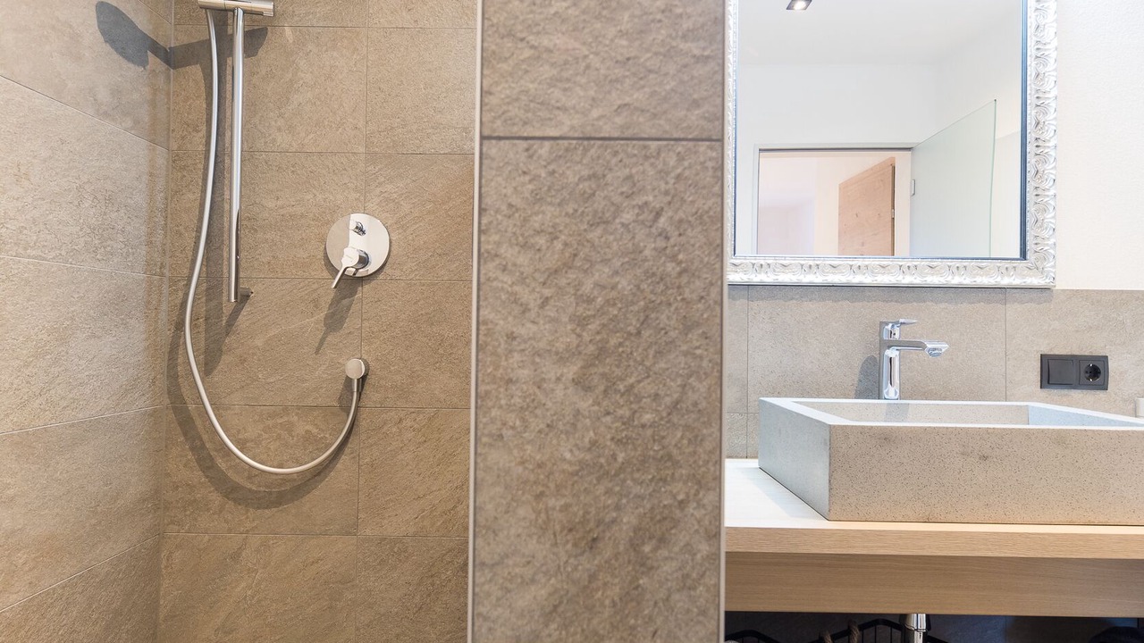 Photo of Bathroom in Sautens