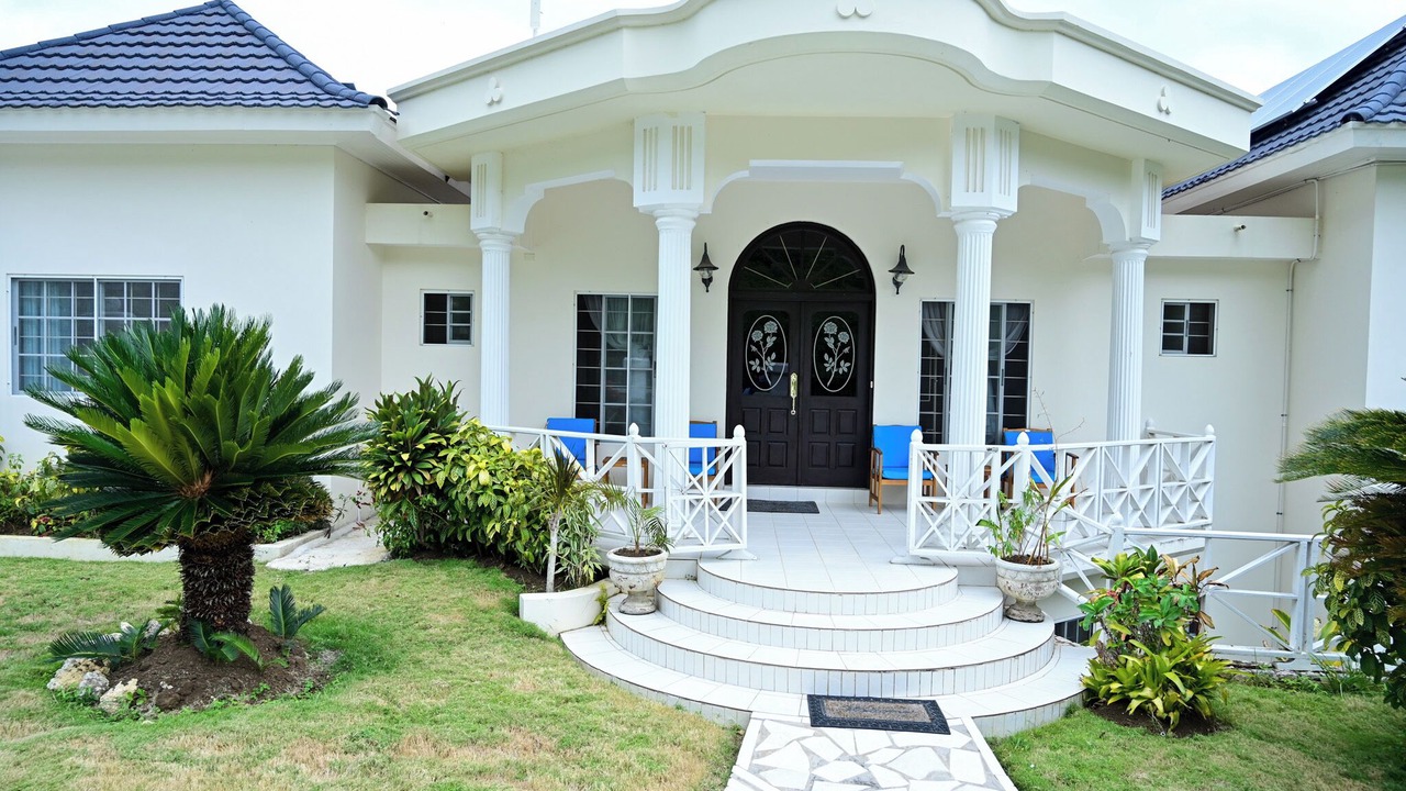 Photo of Outdoor in Whitehouse